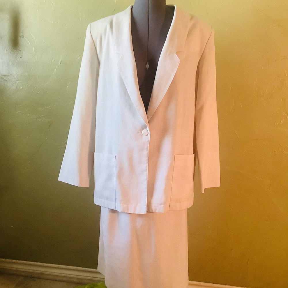 Westbound Cream Blazer/Skirt Set Size 12